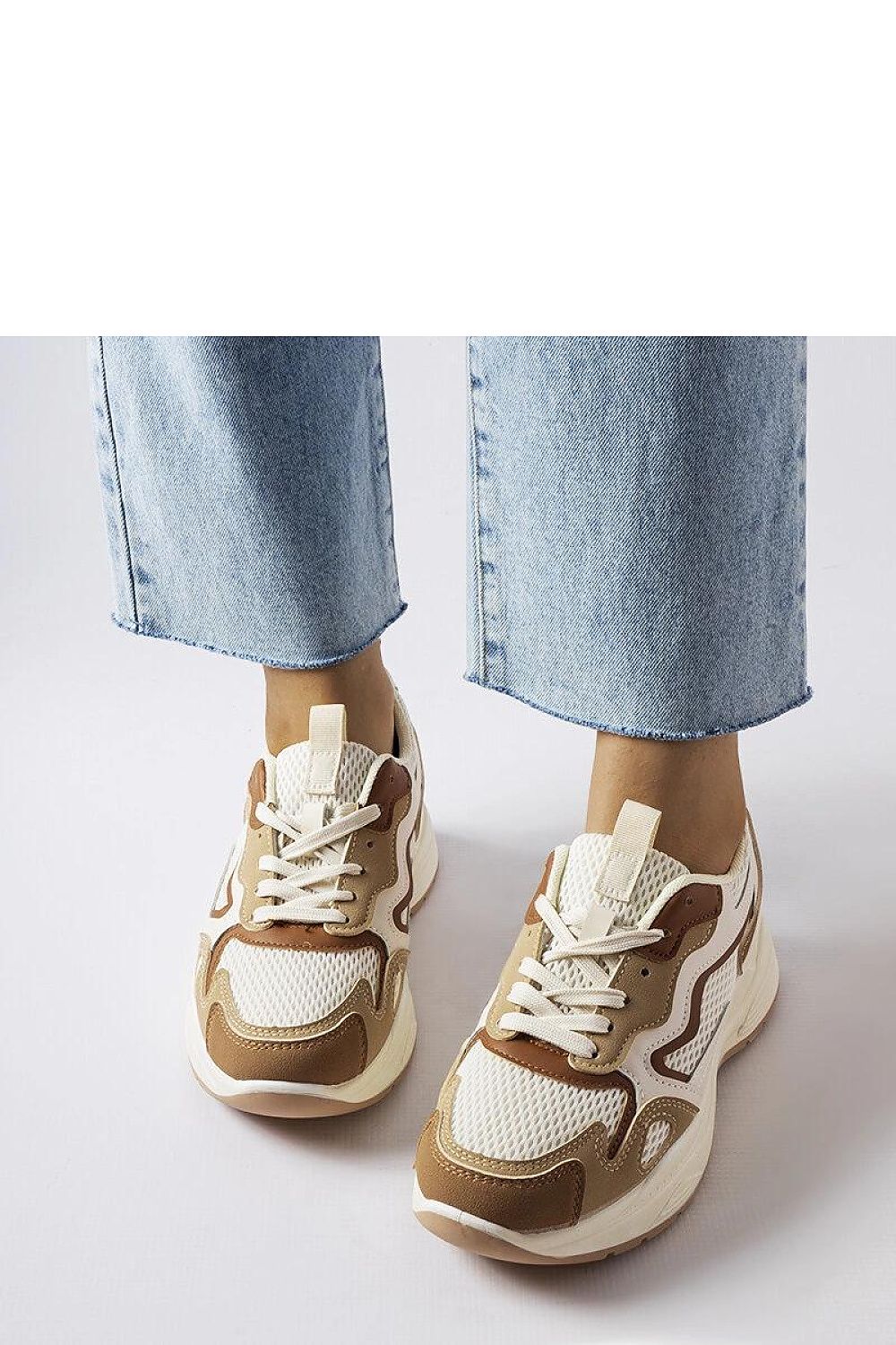 Baskets model 207734 Solea