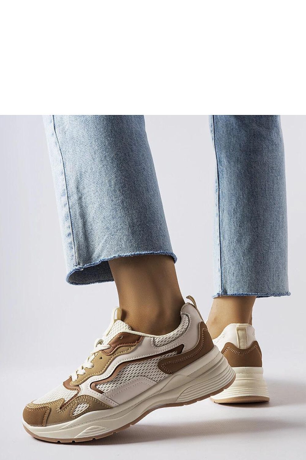 Baskets model 207734 Solea