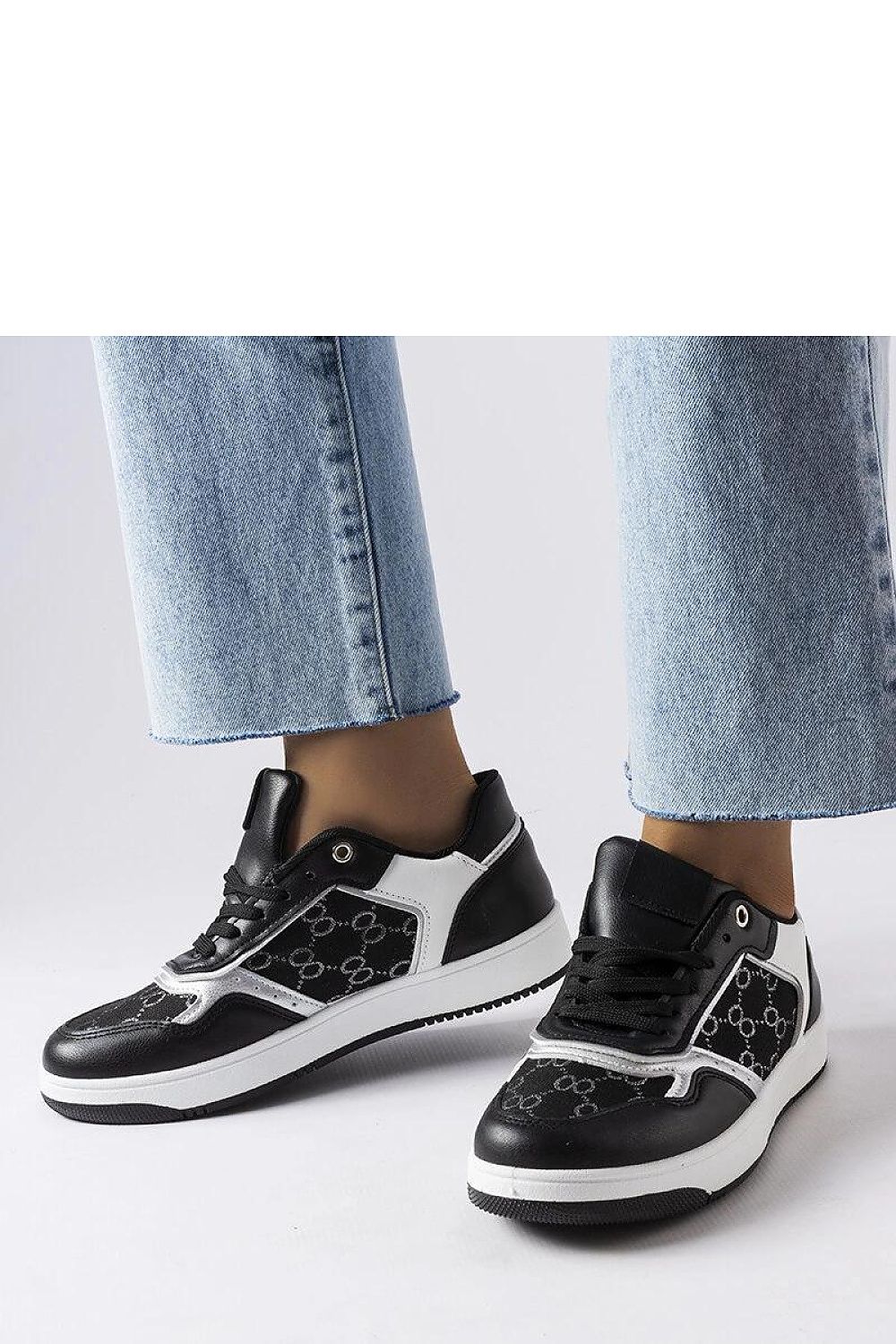 Baskets model 207758 Solea