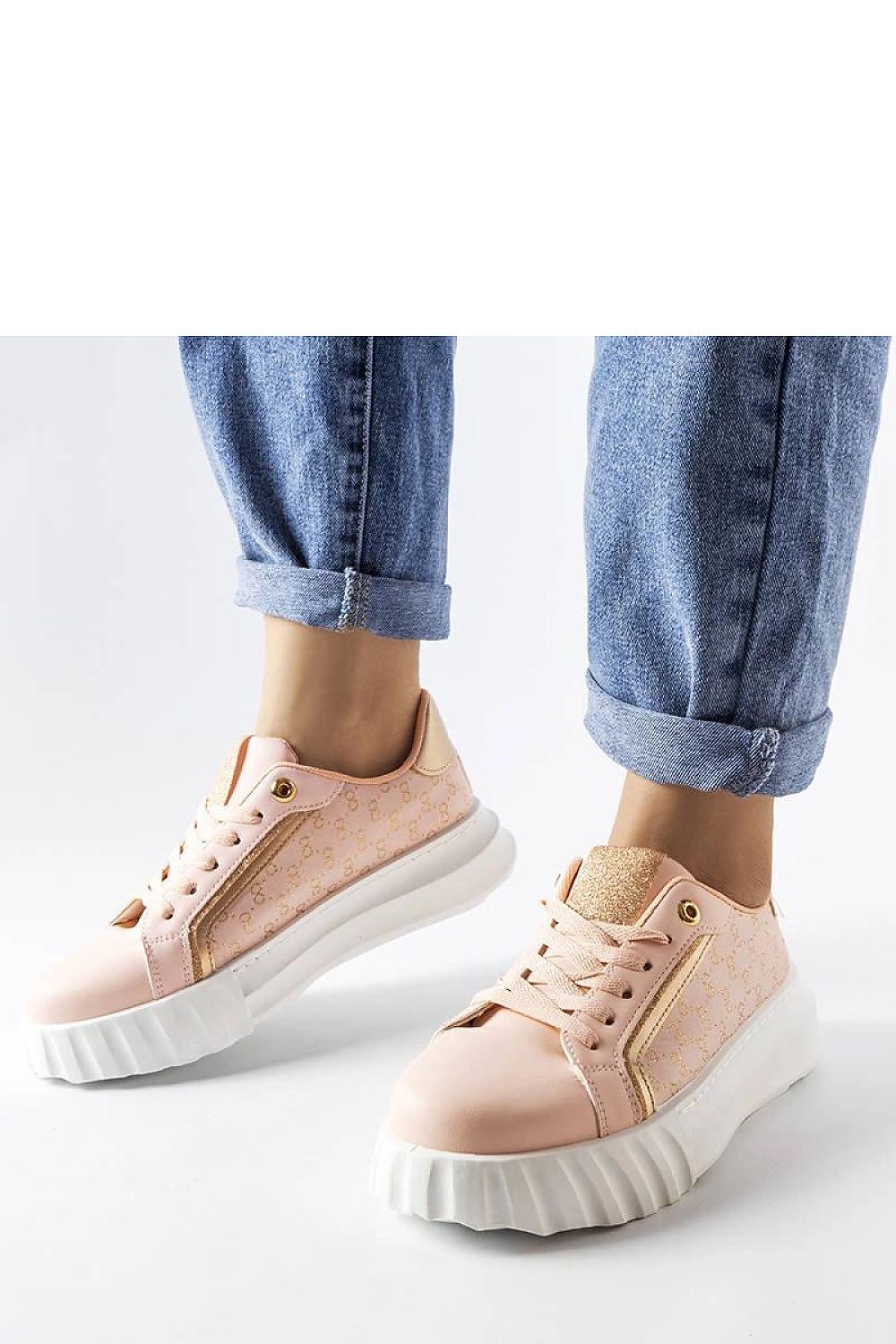 Baskets model 207784 Solea