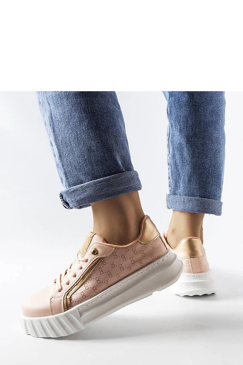 Baskets model 207784 Solea