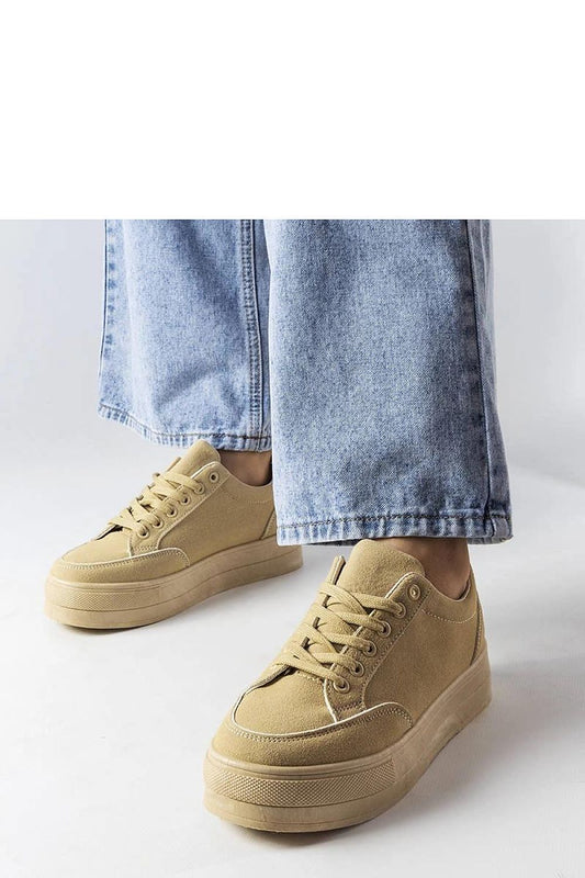 Baskets model 207812 Solea