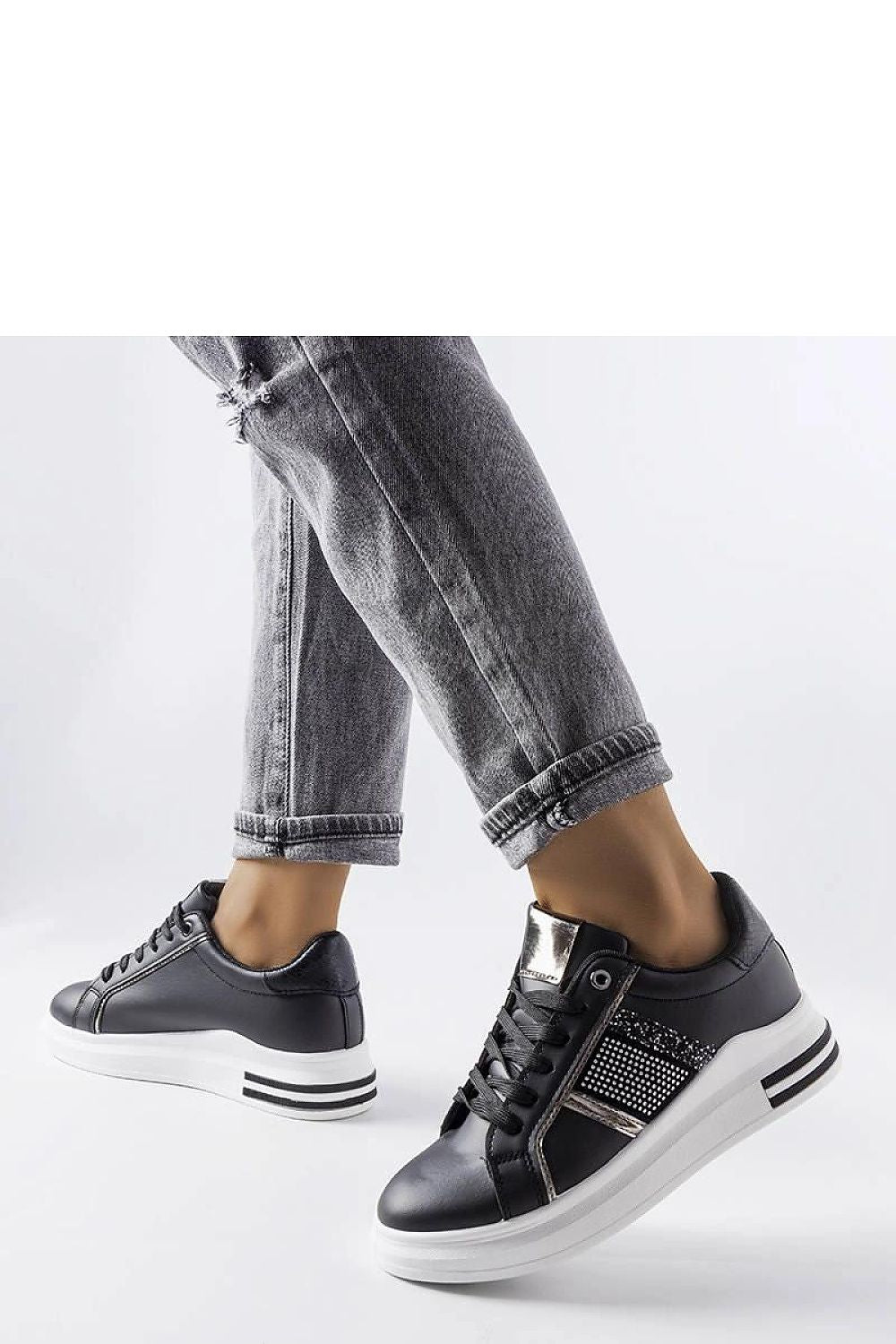 Baskets model 207882 Solea