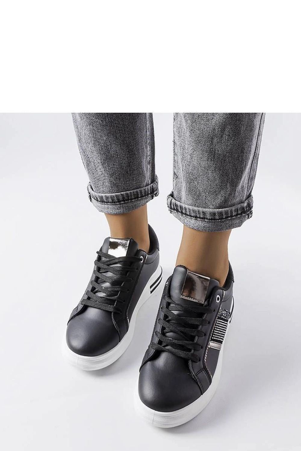 Baskets model 207882 Solea