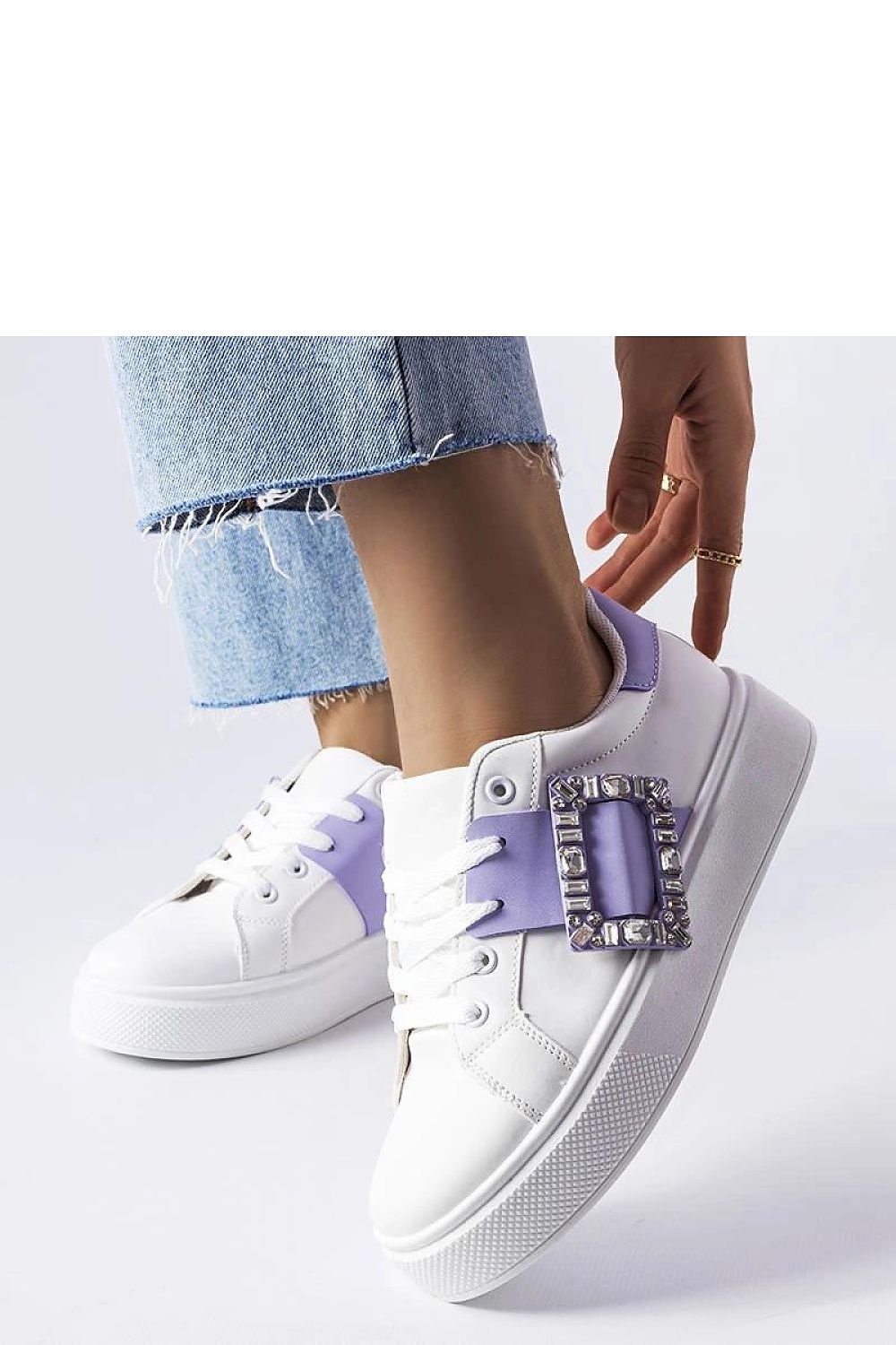 Baskets model 207896 Solea