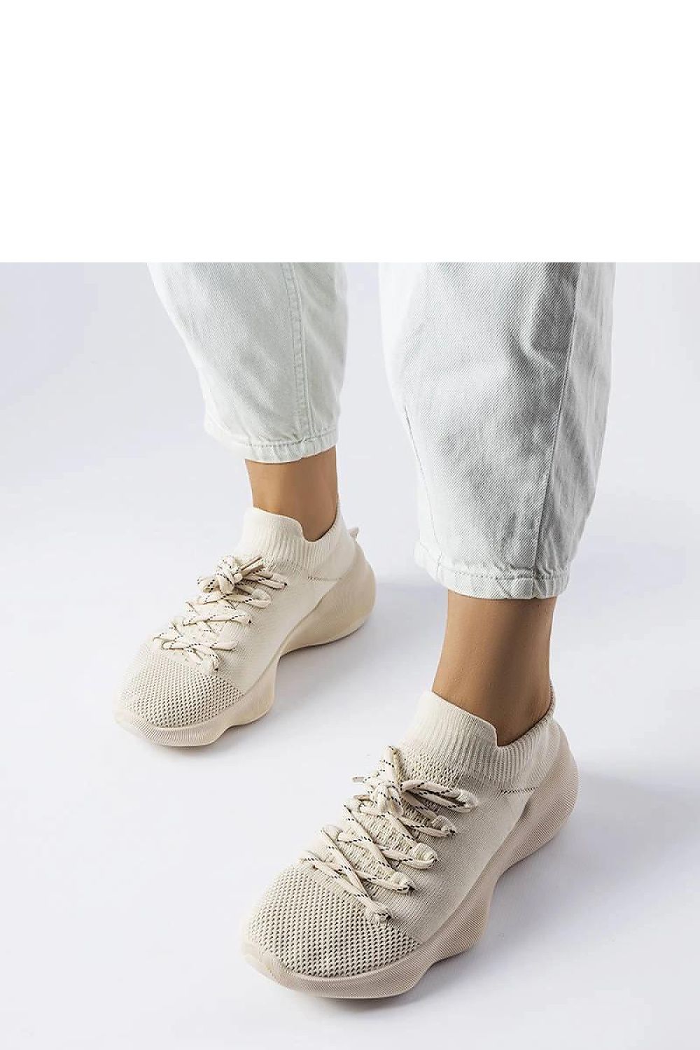 Baskets model 207903 Solea