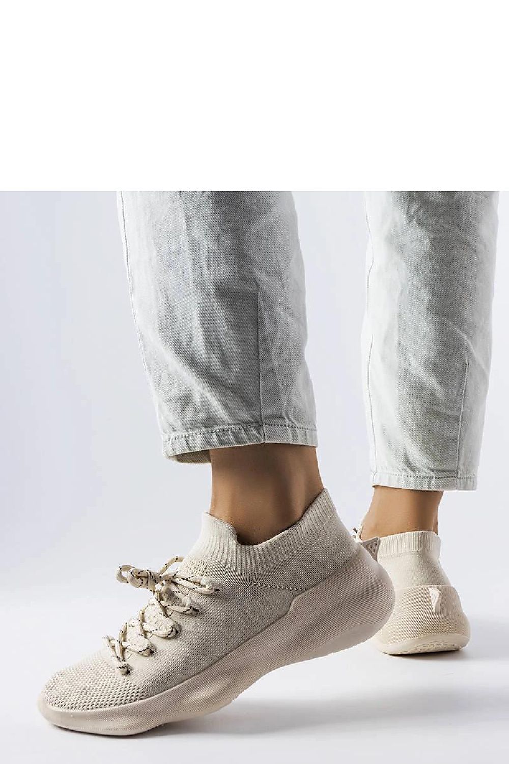 Baskets model 207903 Solea