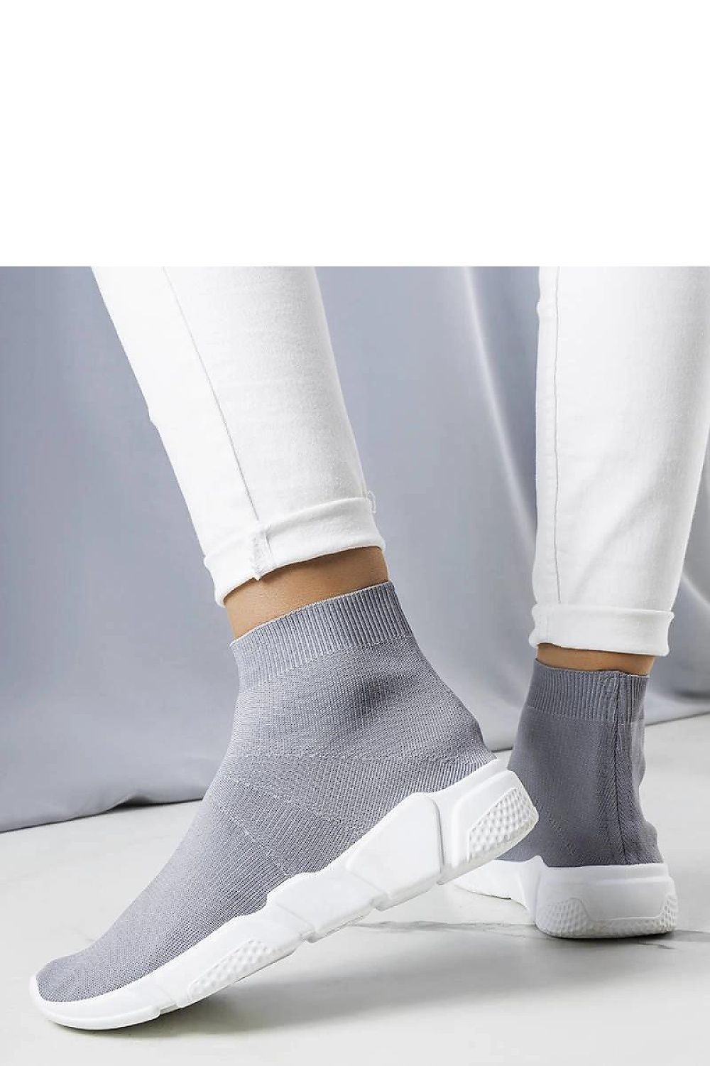 Baskets model 207962 Solea