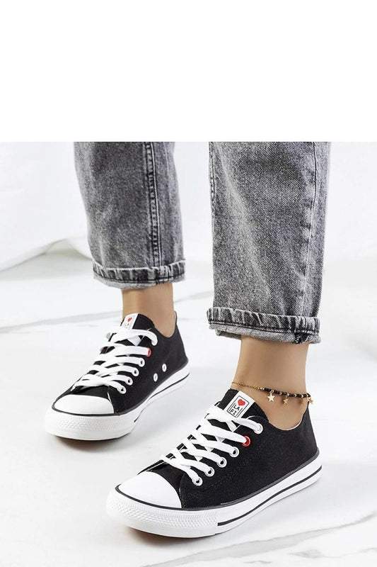 Baskets model 208037 Solea