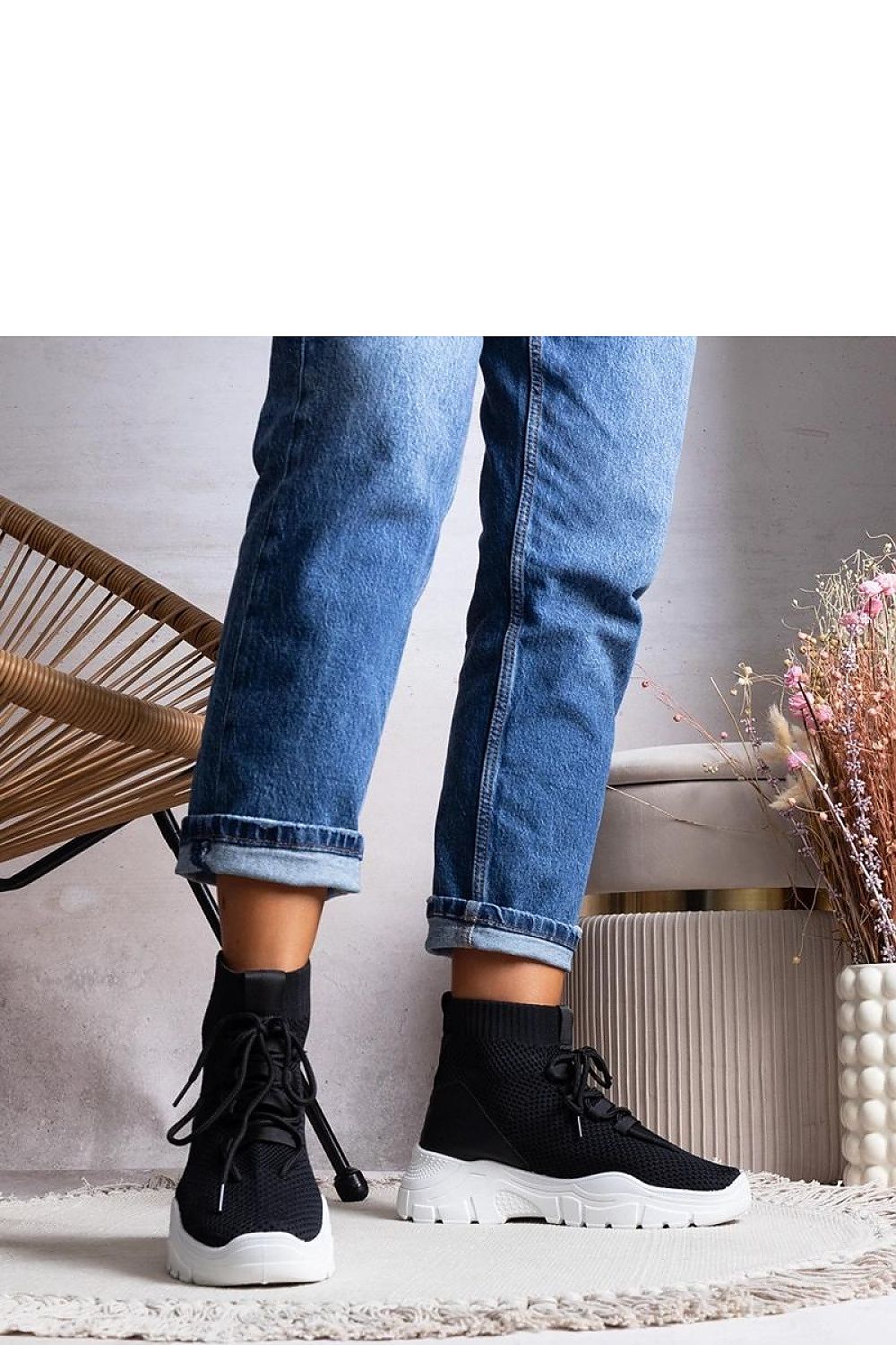 Baskets model 208040 Solea