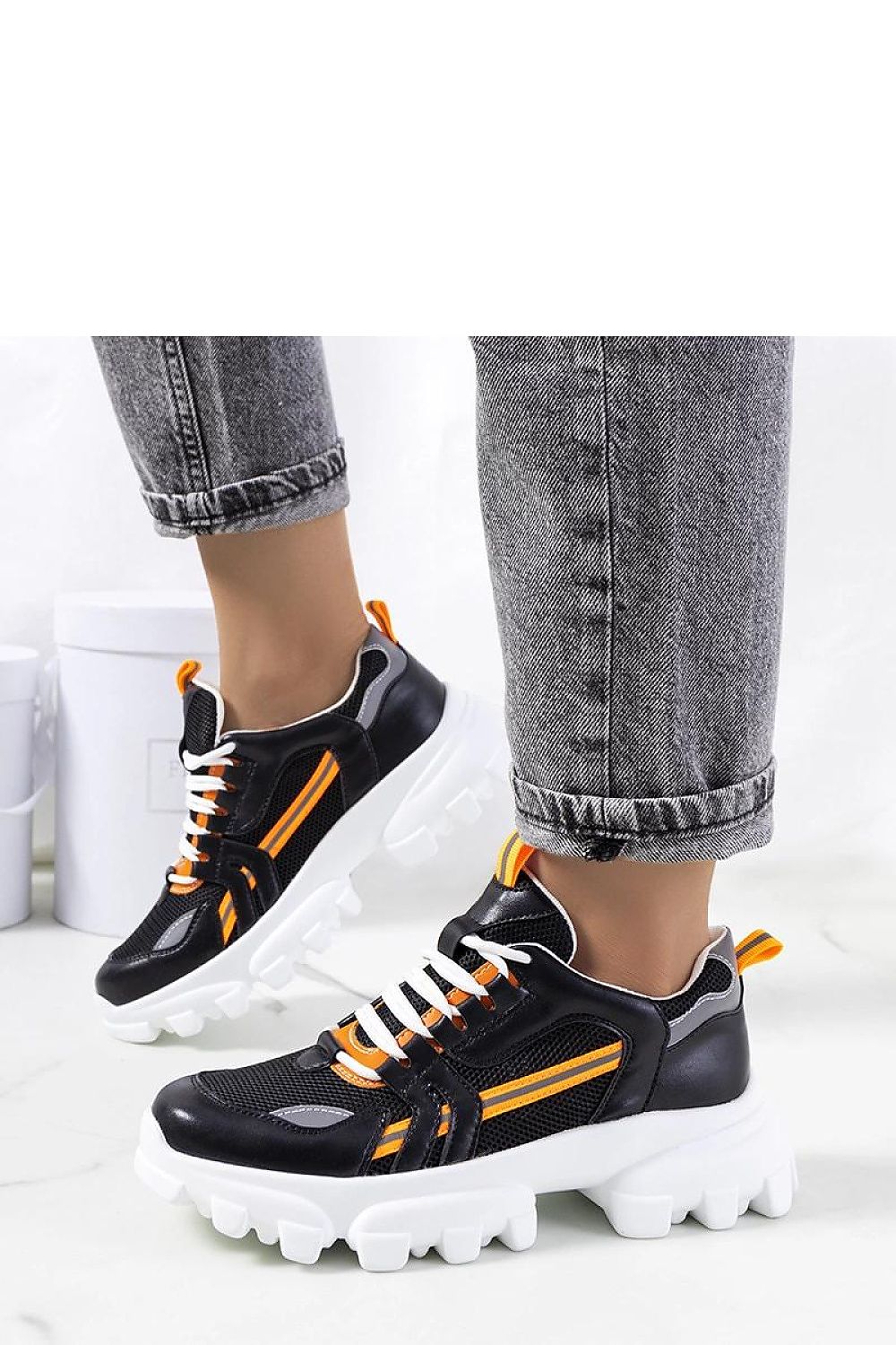 Baskets model 208044 Solea