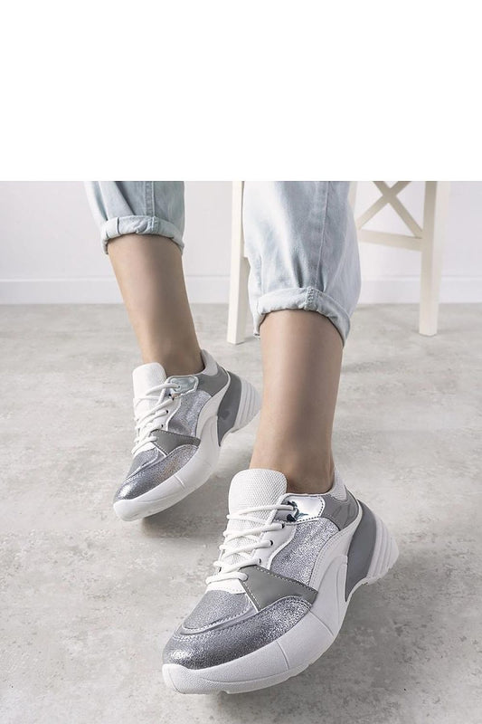 Baskets model 208052 Solea