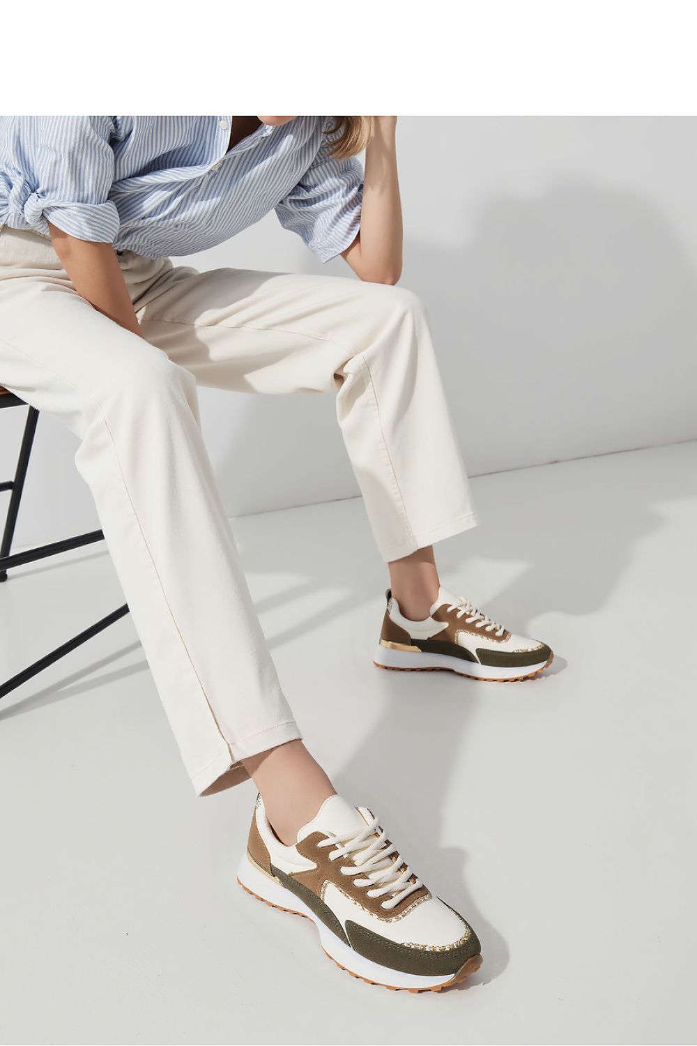 Chaussures de sport model 210304 Inello