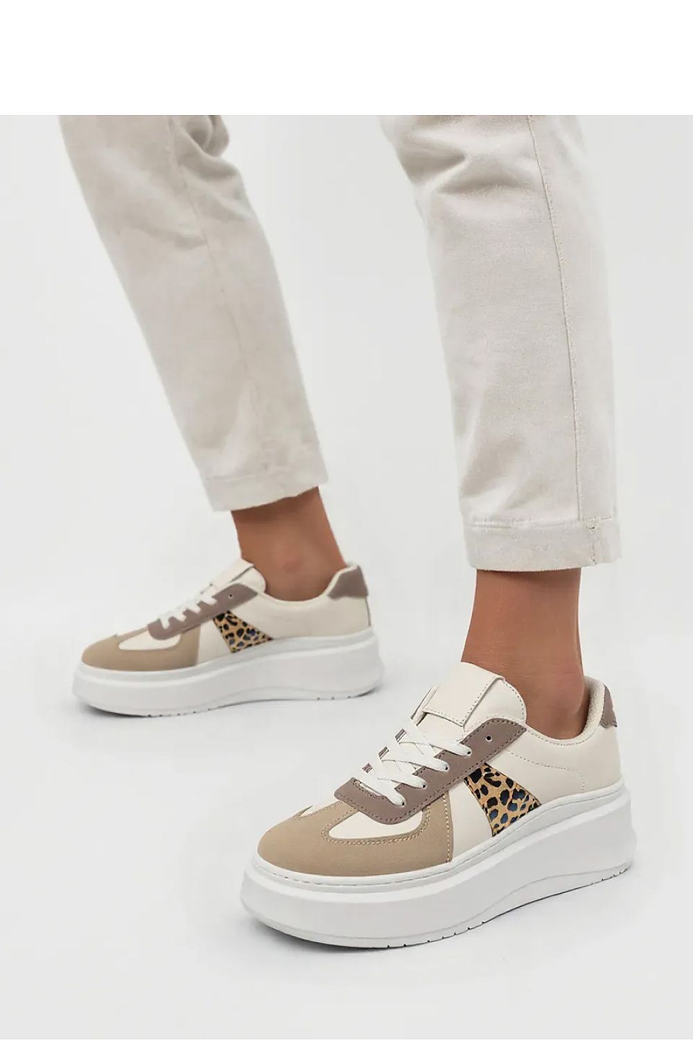 Chaussures de sport model 210328 Inello