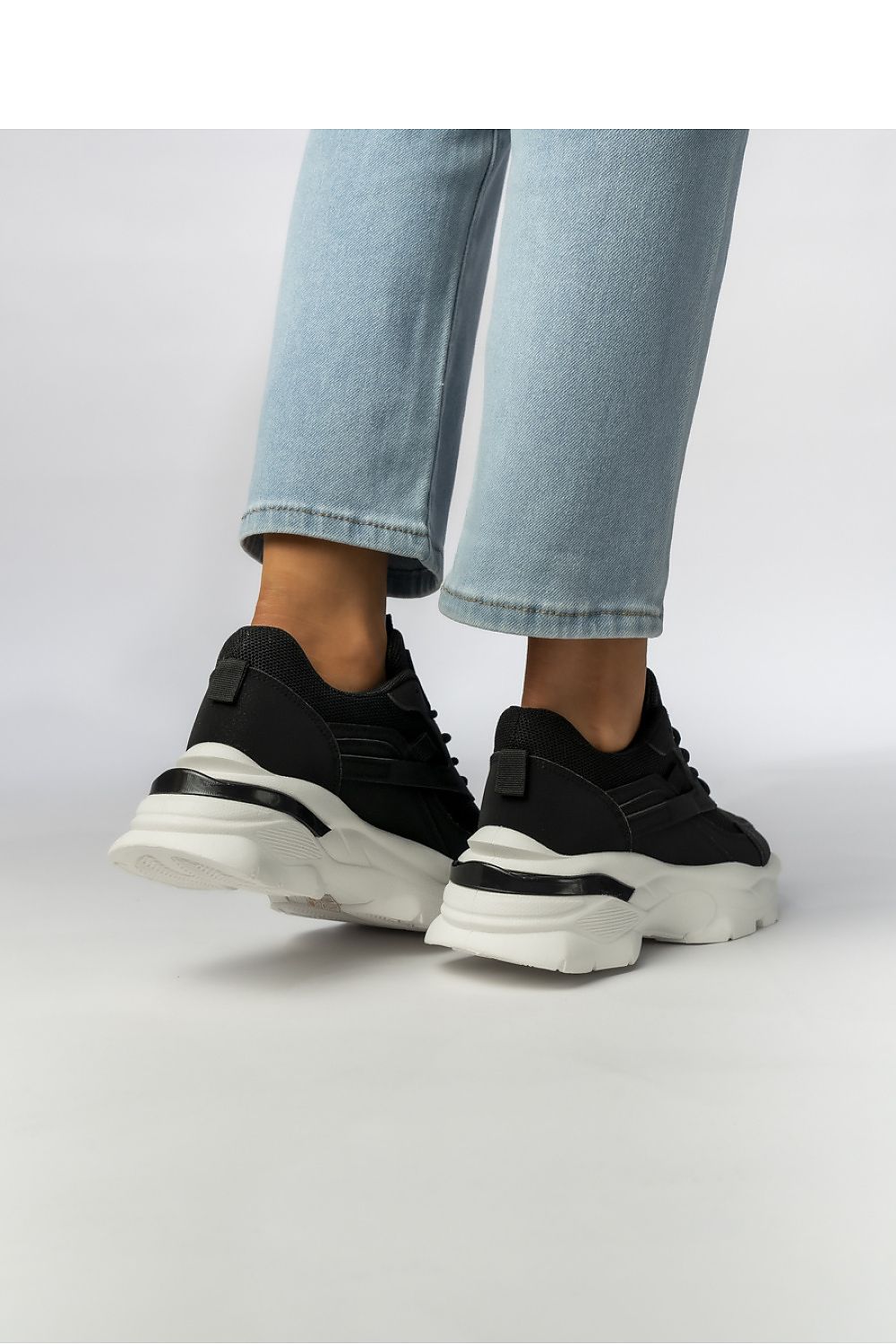 Chaussures de sport model 210592 Inello