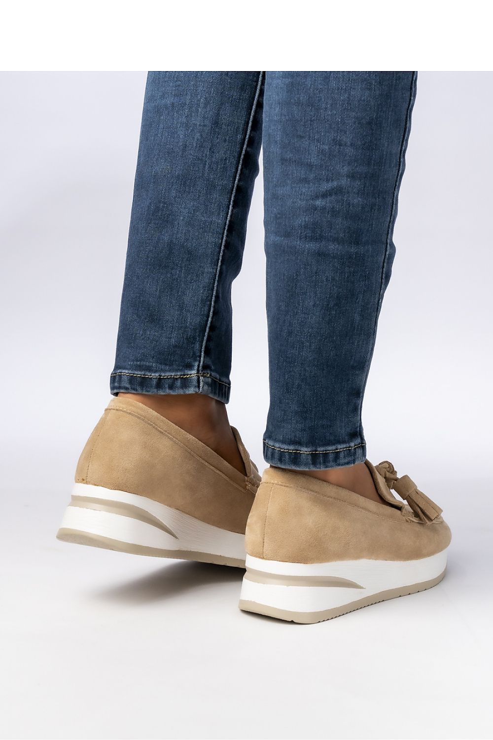 Moccasins model 210601 Inello