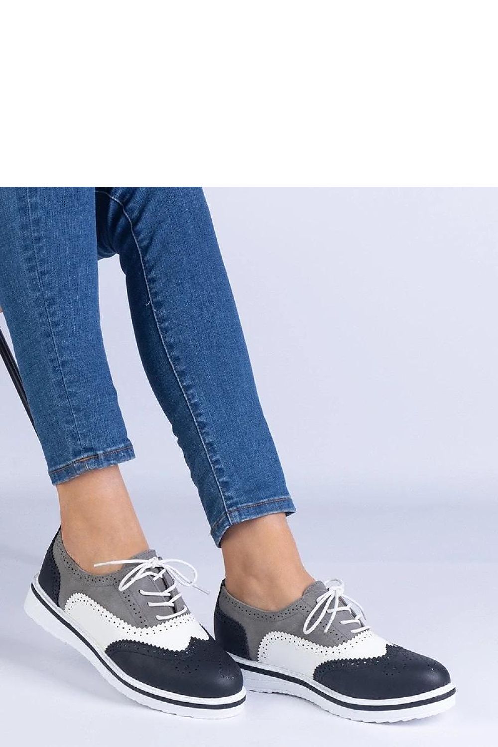 Chaussures Basses model 211781 PRIMO