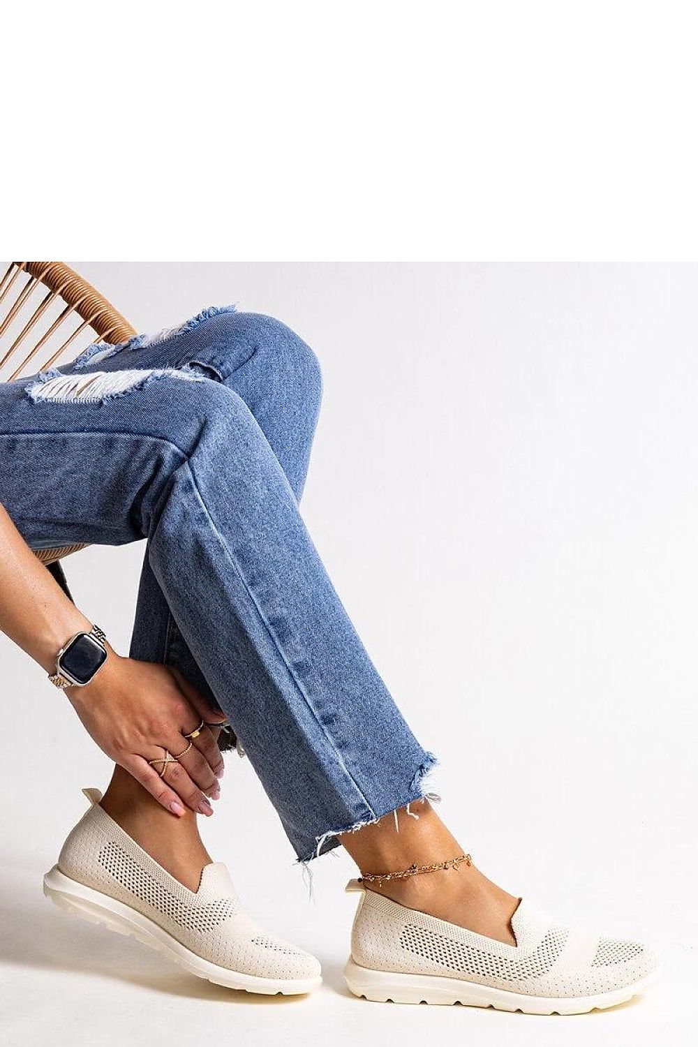 Baskets model 212096 PRIMO