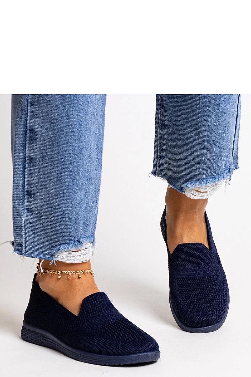 Baskets model 212099 PRIMO