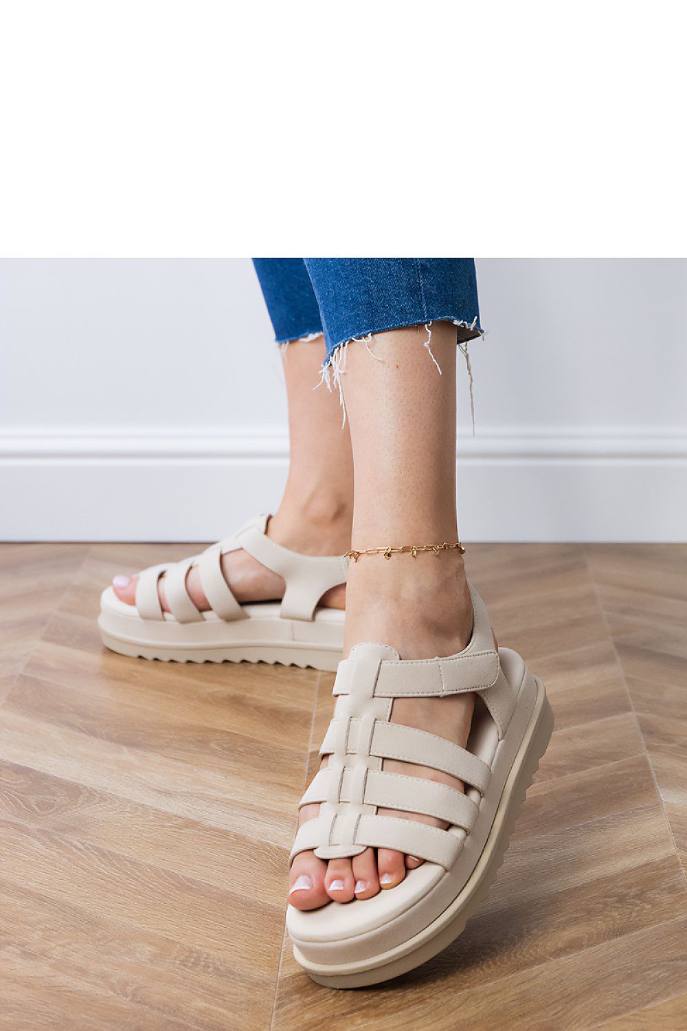 Sandales model 213512 PRIMO