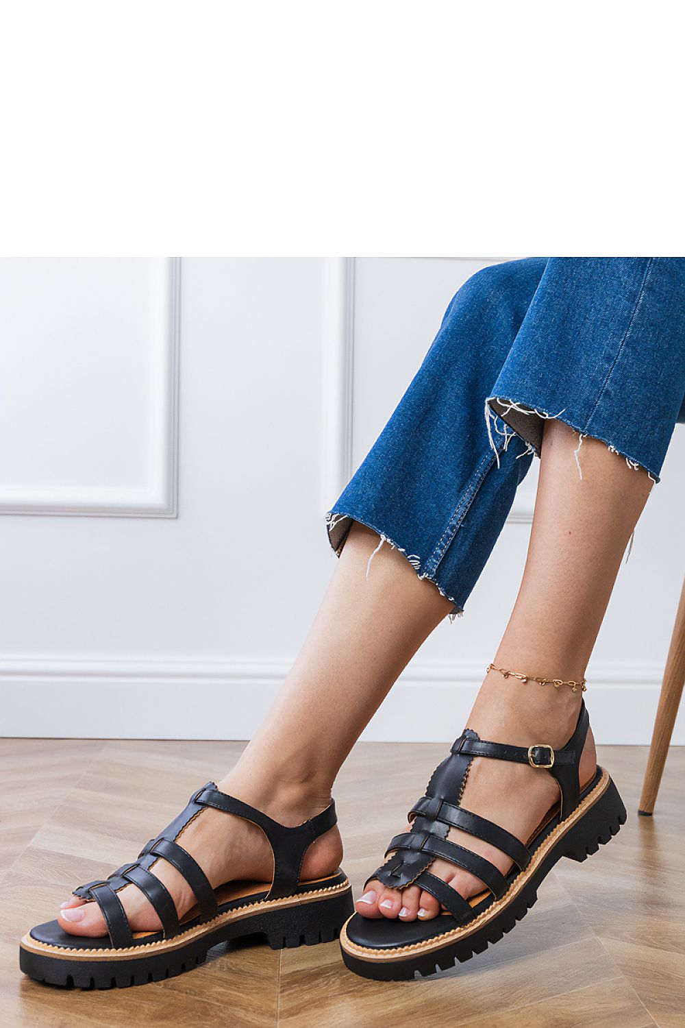 Sandales model 213711 PRIMO