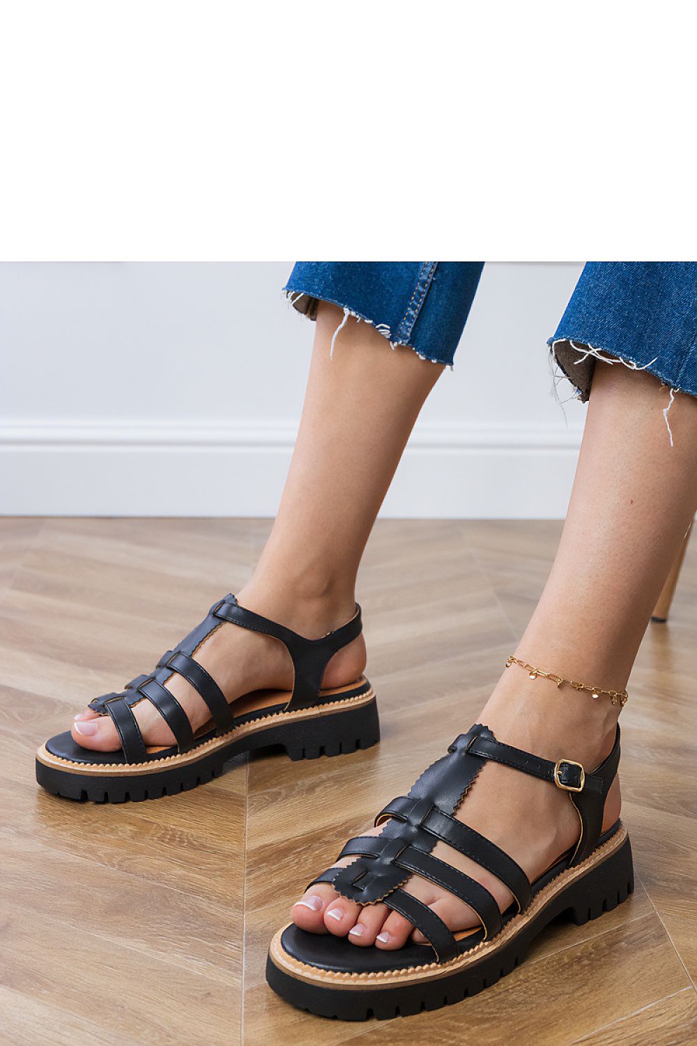 Sandales model 213711 PRIMO