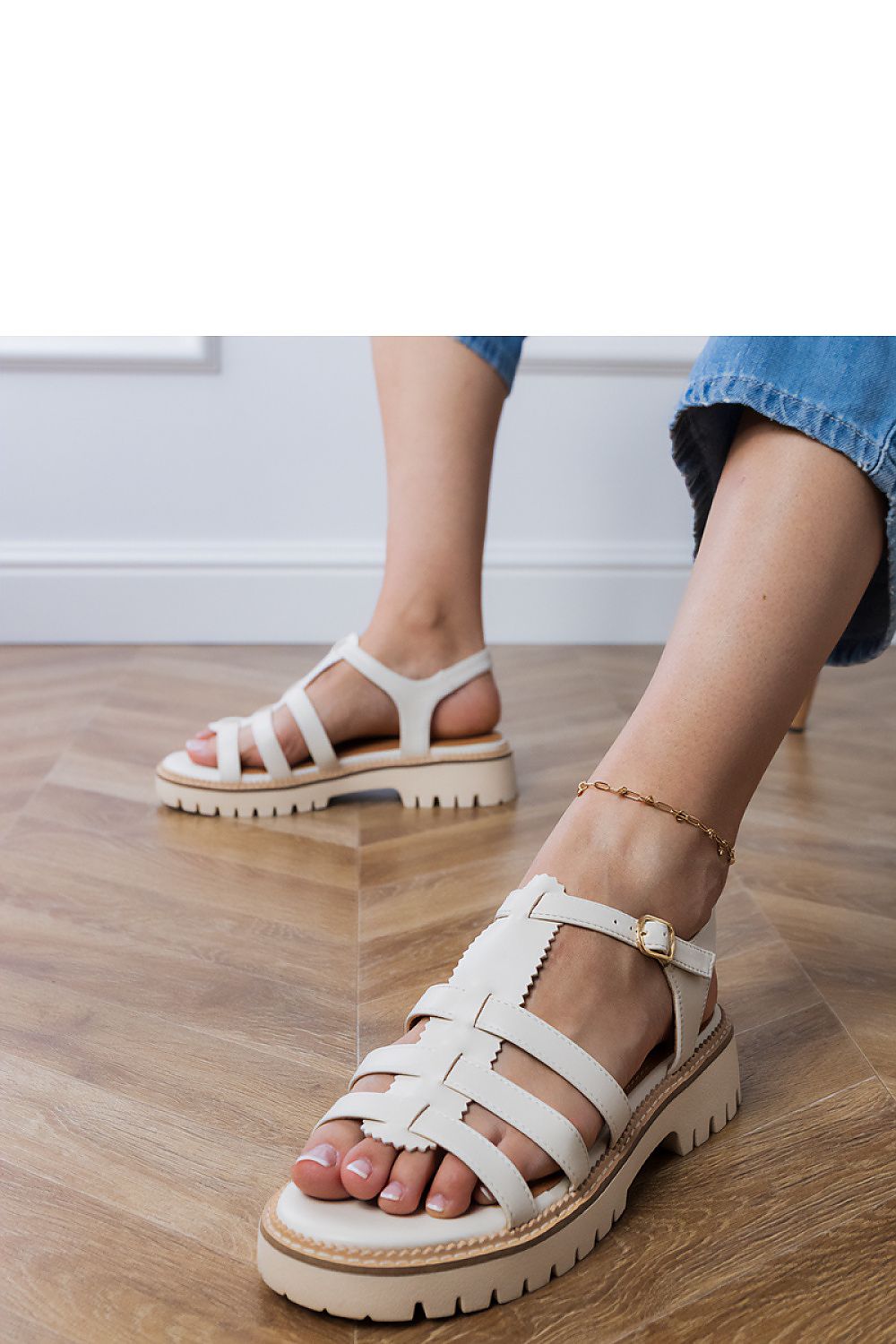 Sandales model 213713 PRIMO