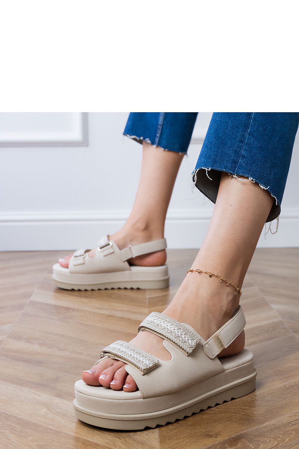 Sandales model 213730 PRIMO