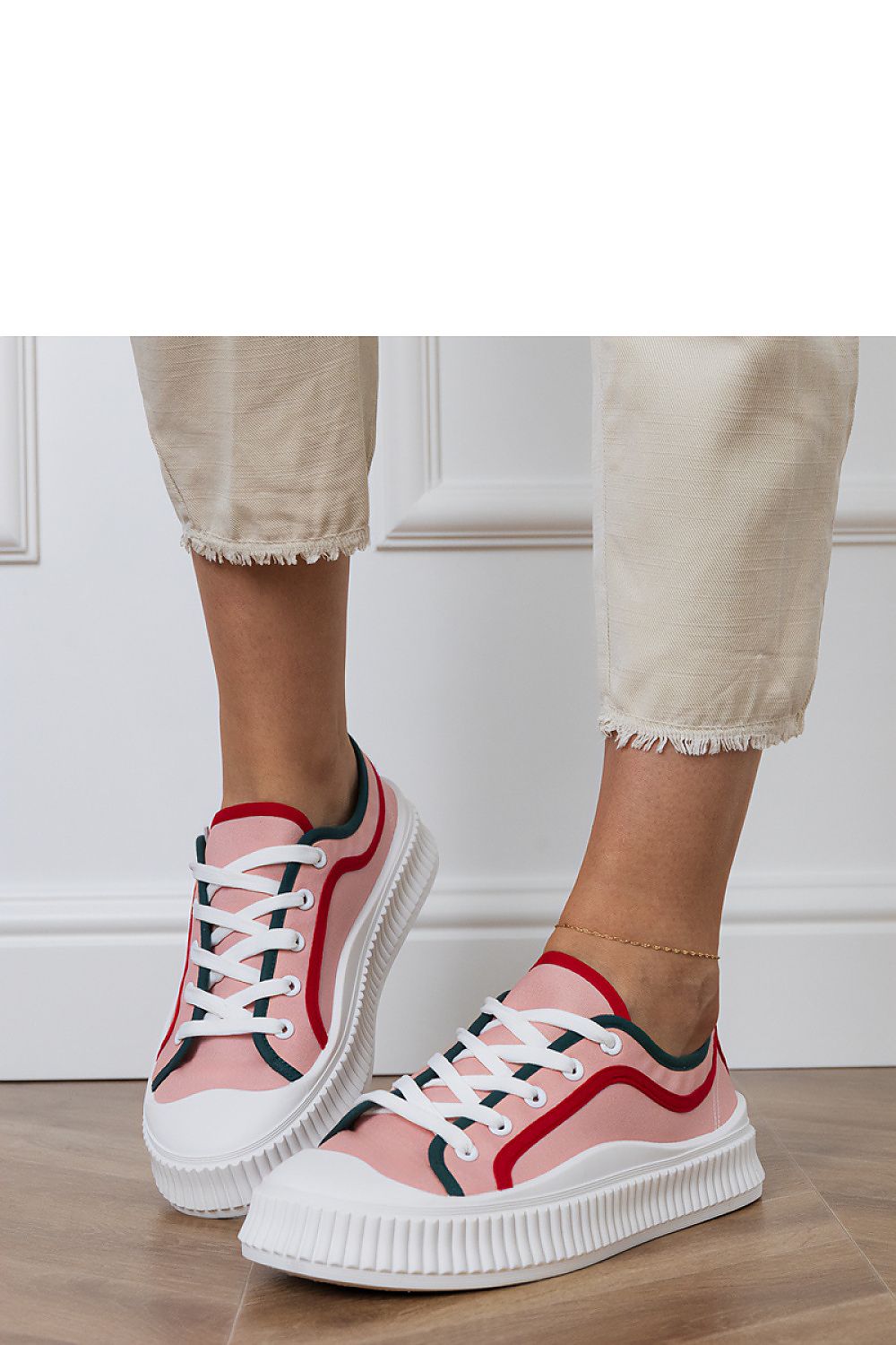 Baskets model 213745 PRIMO