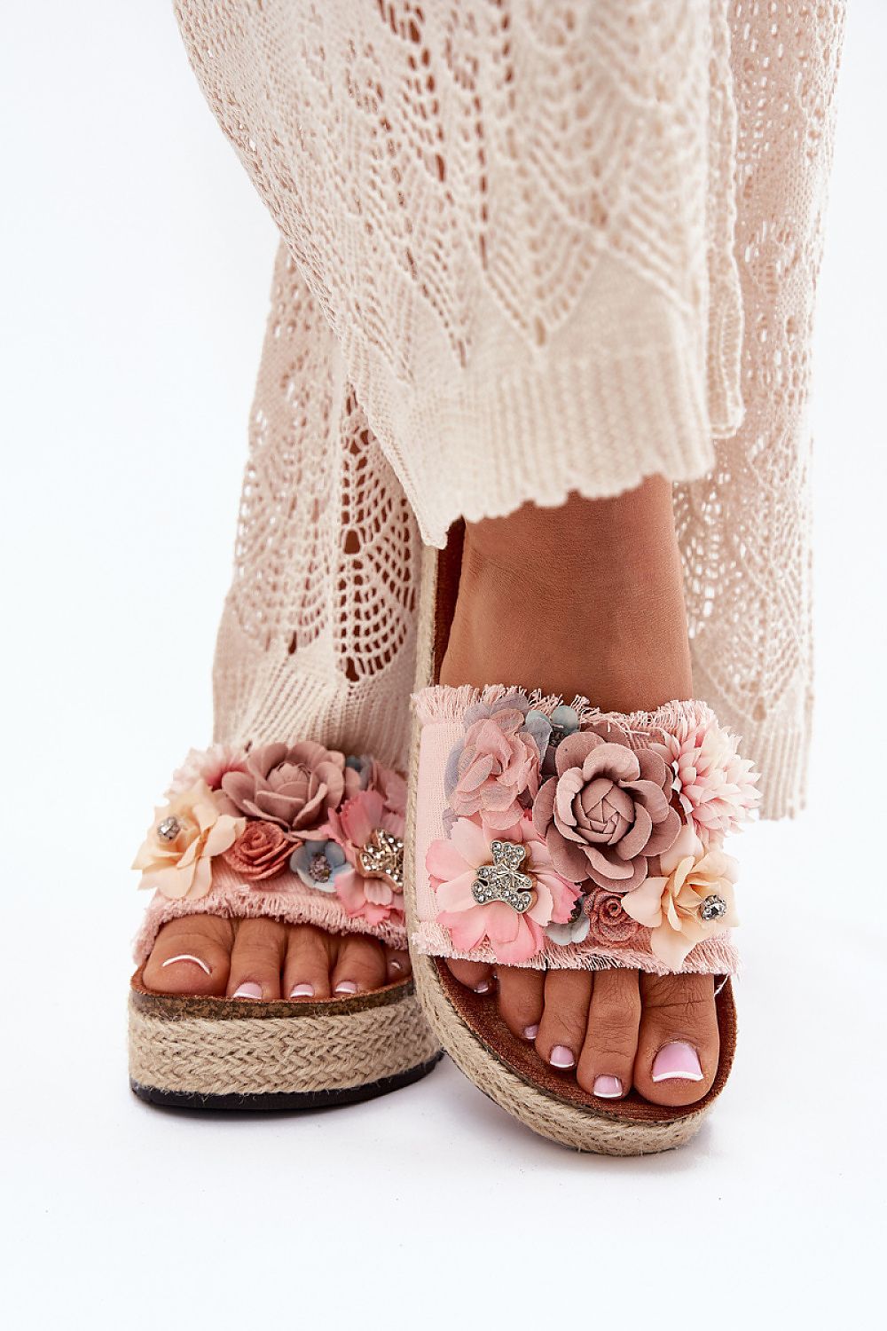 Clacquettes model 213943 Step in style