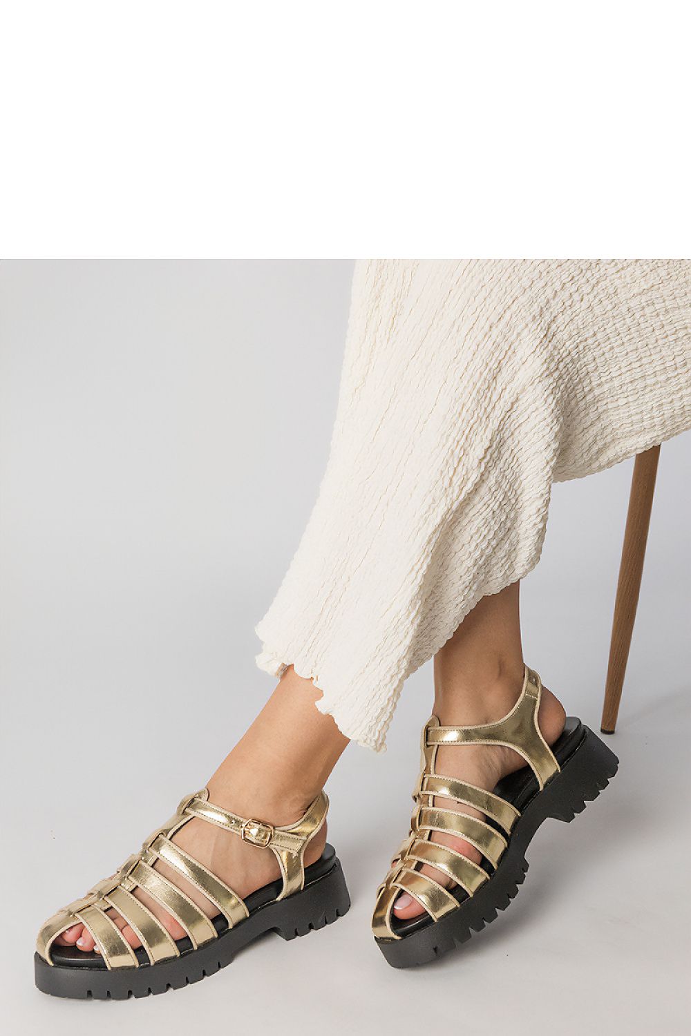 Sandales model 214000 PRIMO