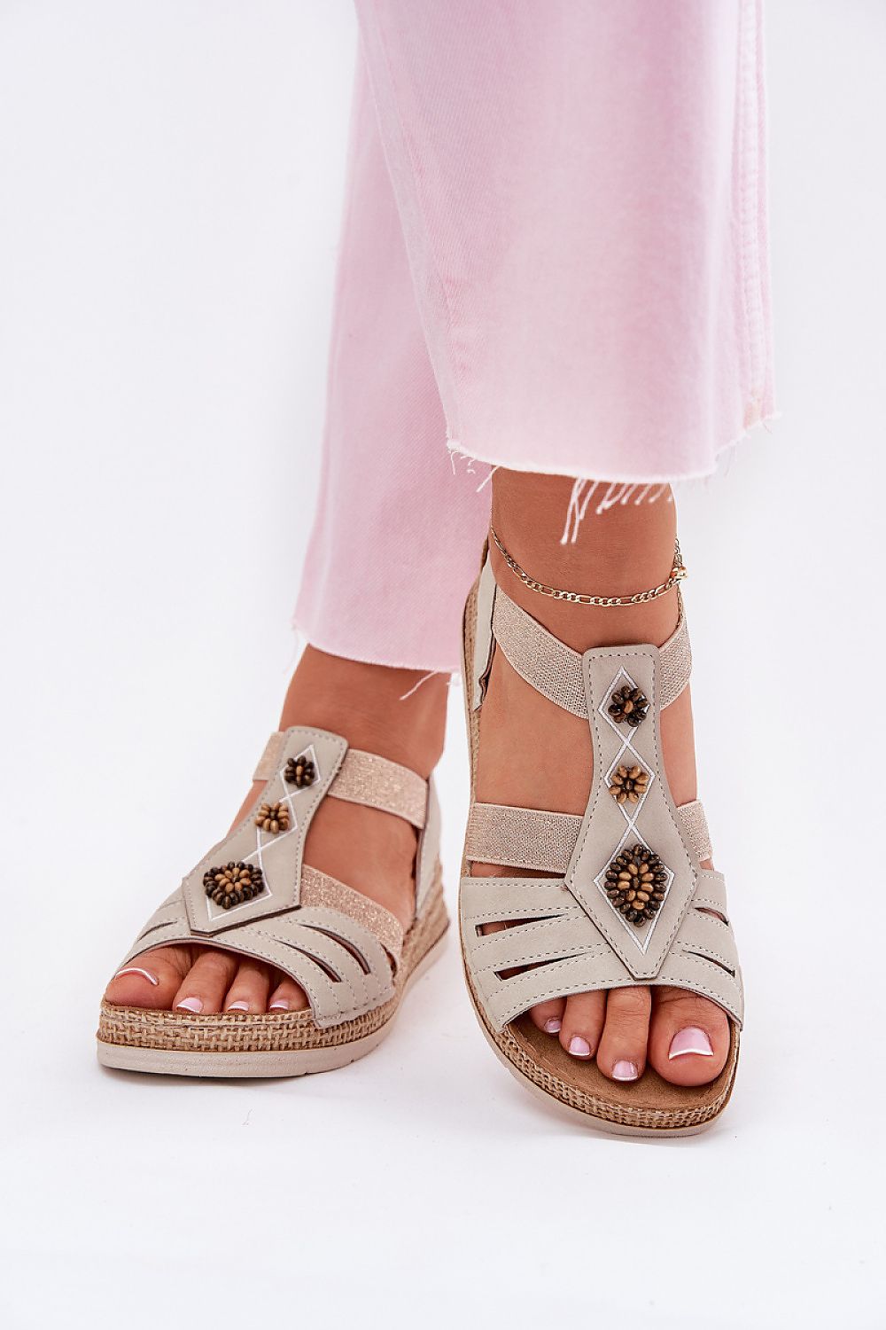 Cothurnes model 215013 Step in style