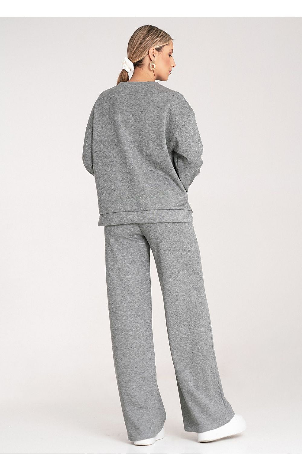 L`ensemble model 217064 Figl