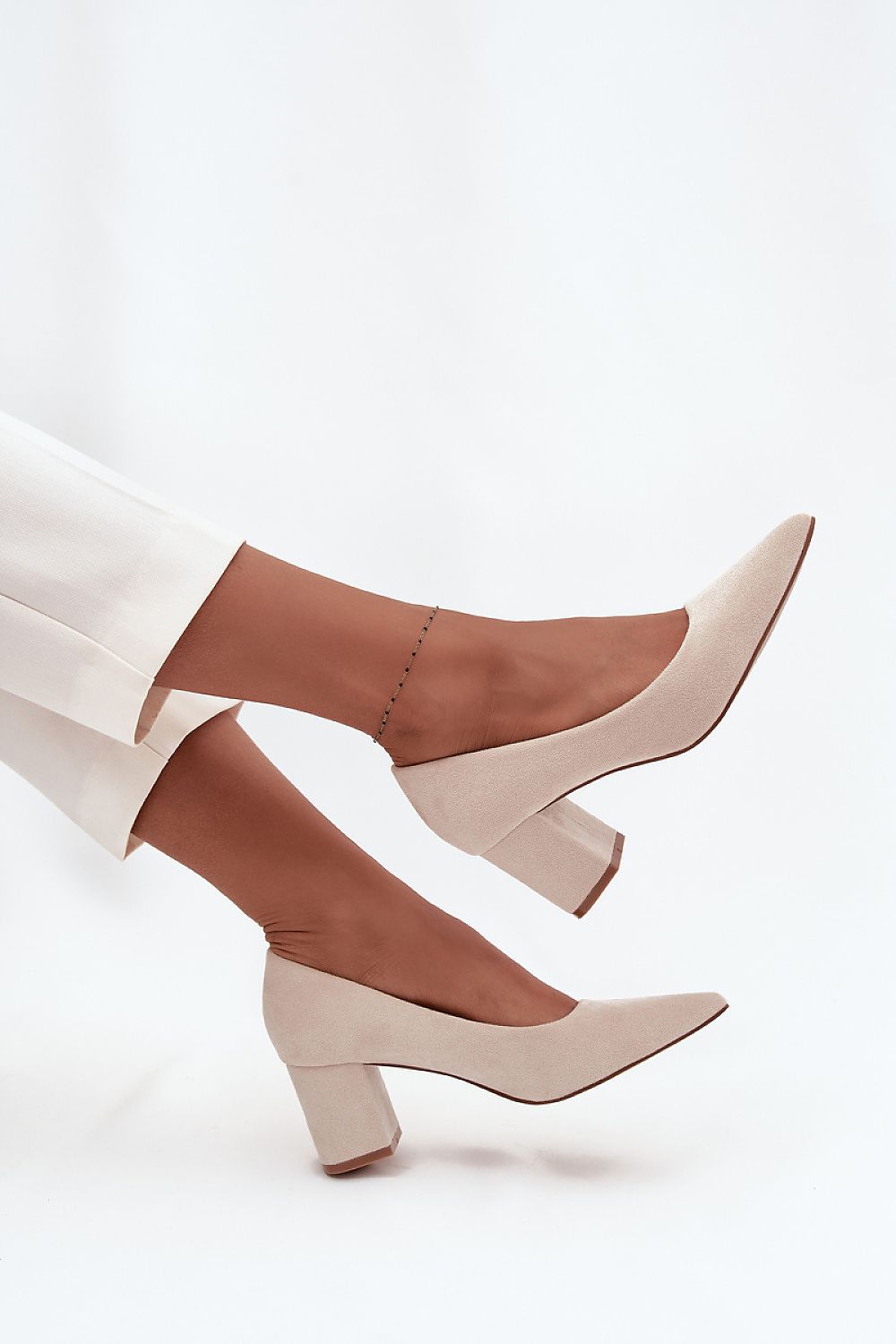 Escarpins talon large model 218683 Step in style