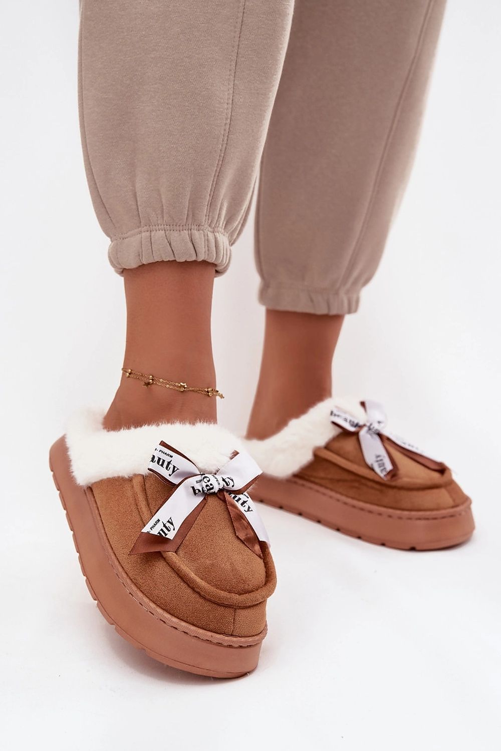 Pantoufles model 220540 Step in style
