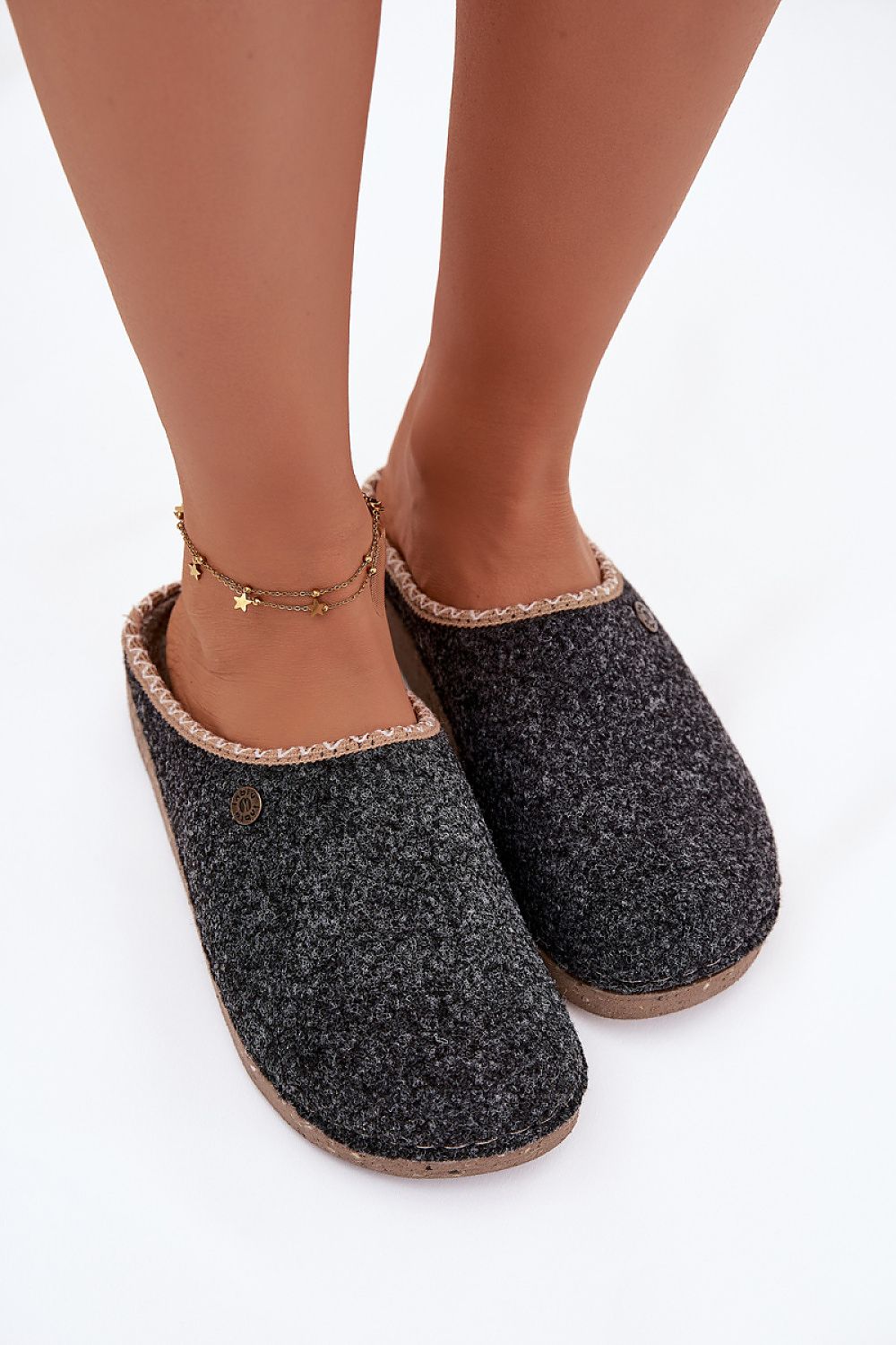 Pantoufles model 222277 Step in style
