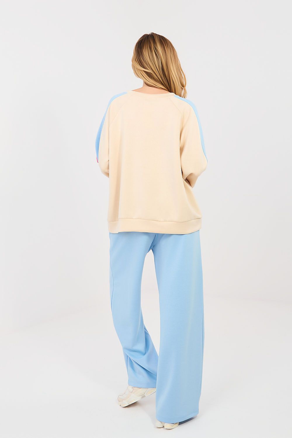 L`ensemble model 223895 Italy Moda