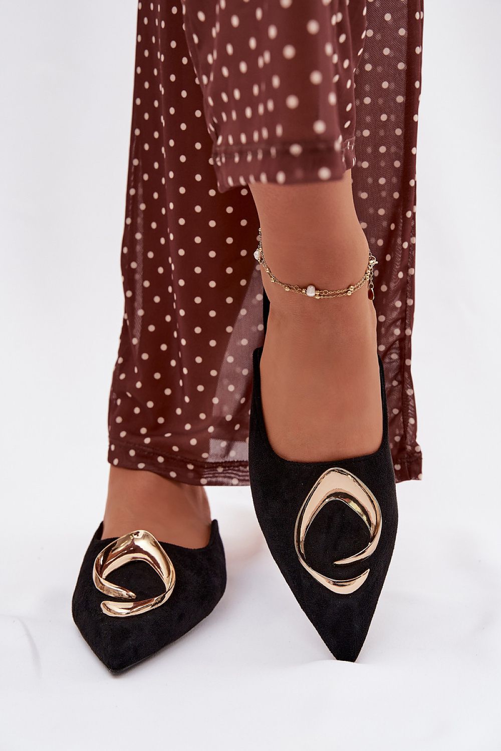 Clacquettes model 224517 Step in style