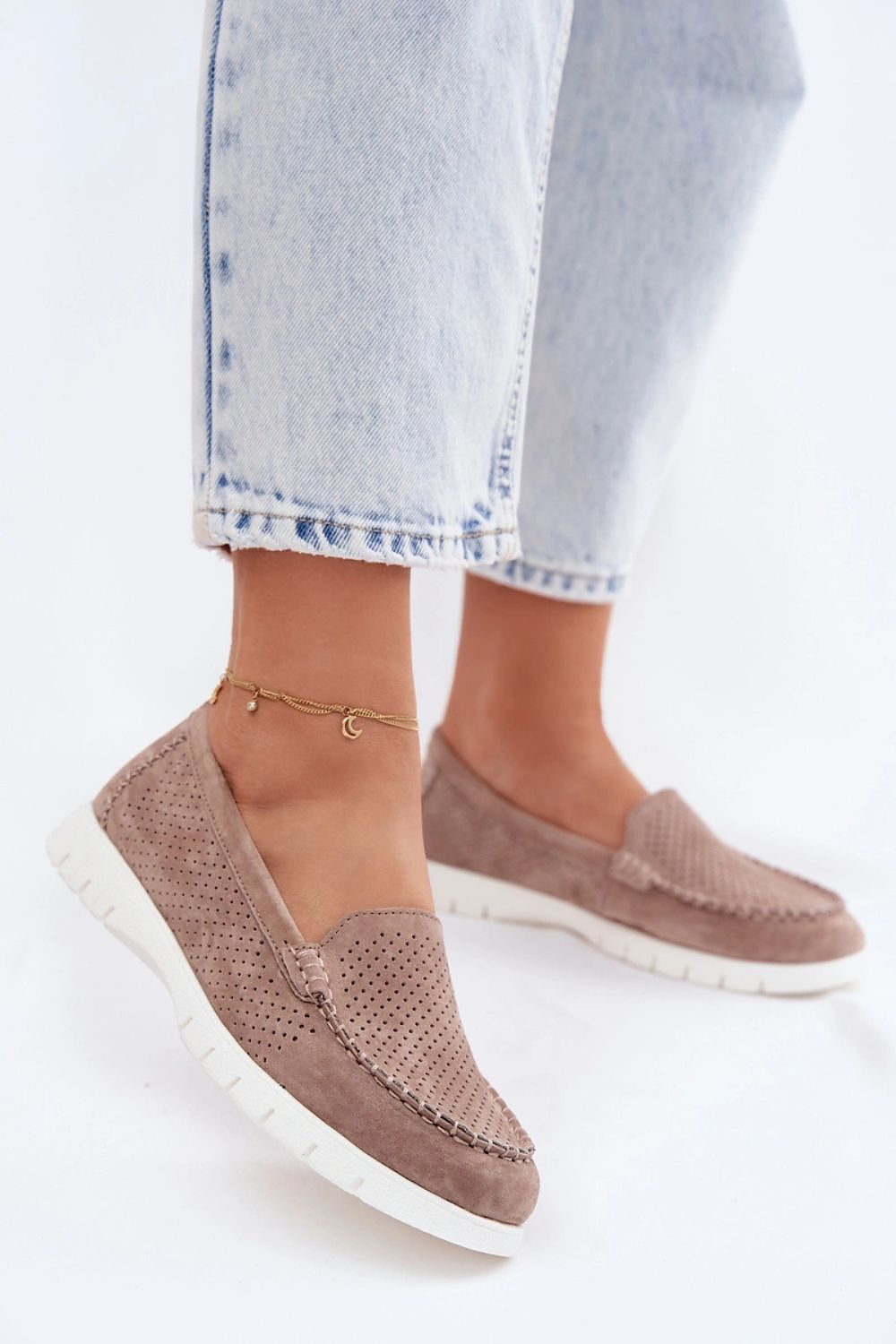 Moccasins model 226904 Step in style