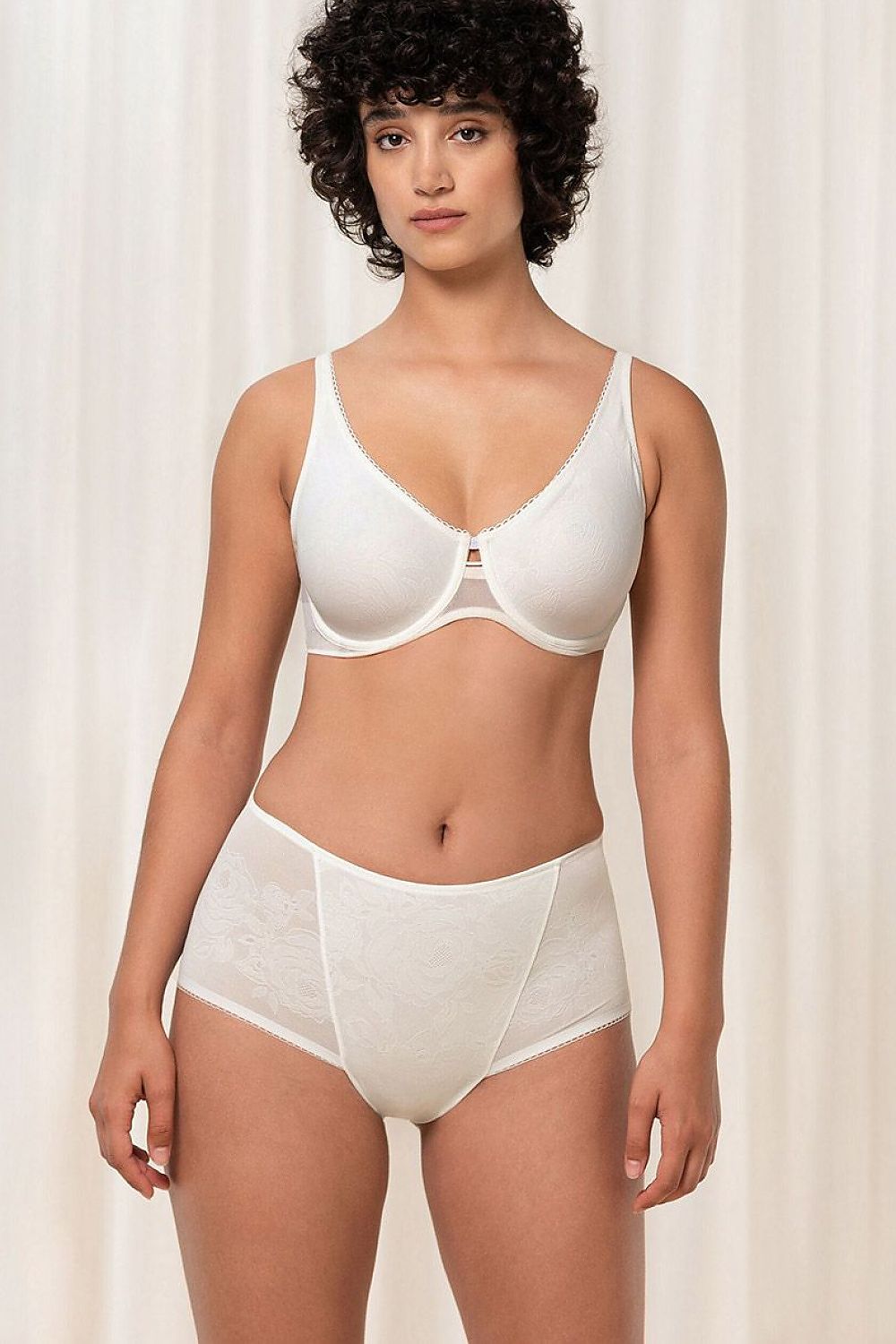 Culottes model 229420 Triumph