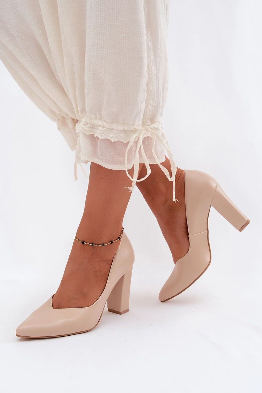Escarpins talon large model 229735 Step in style