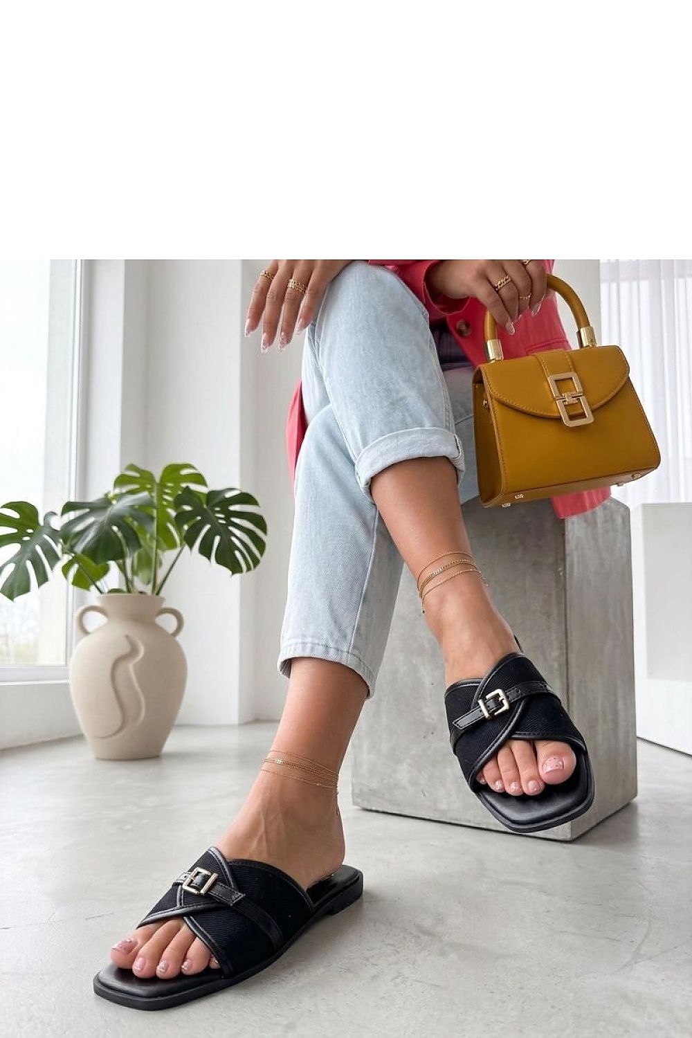 Clacquettes model 229803 Solea