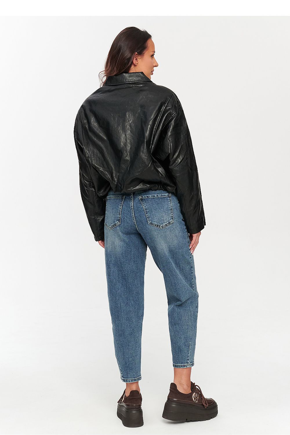 Veste model 230867 Makadamia