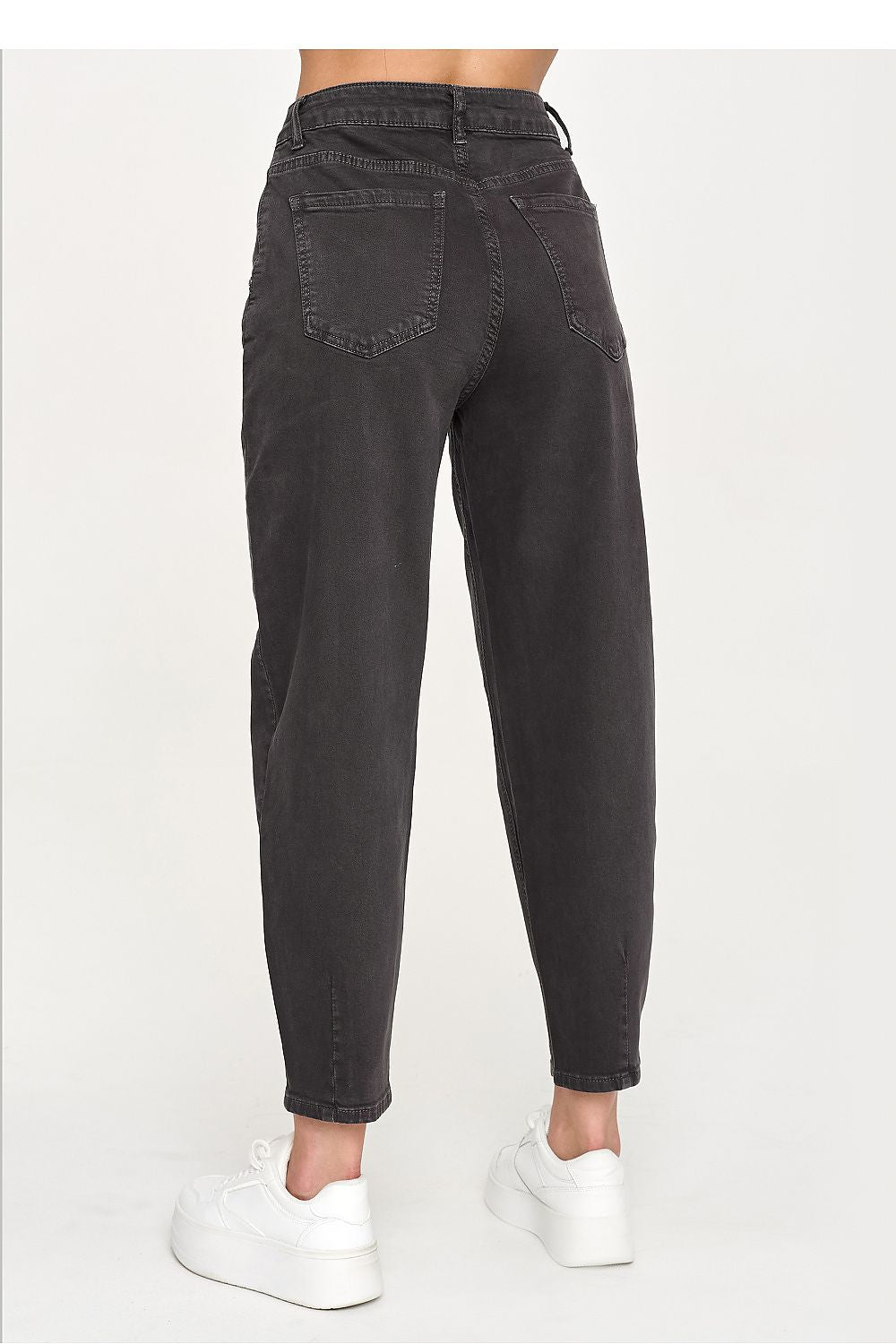 Jean model 231015 Makadamia