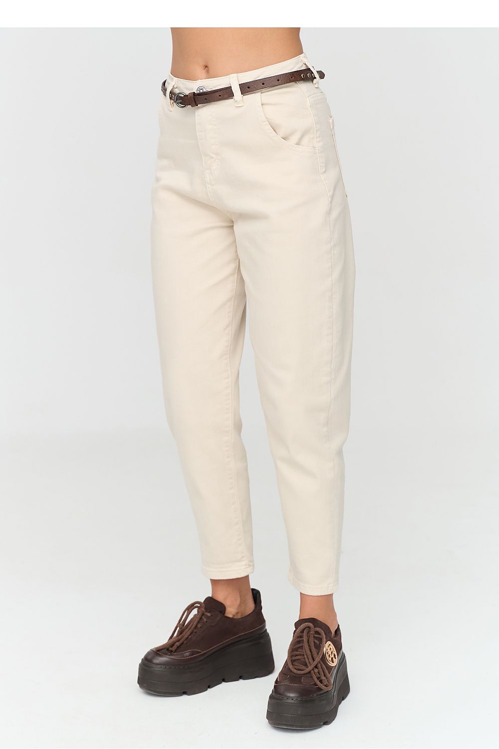 Jean model 232001 Makadamia