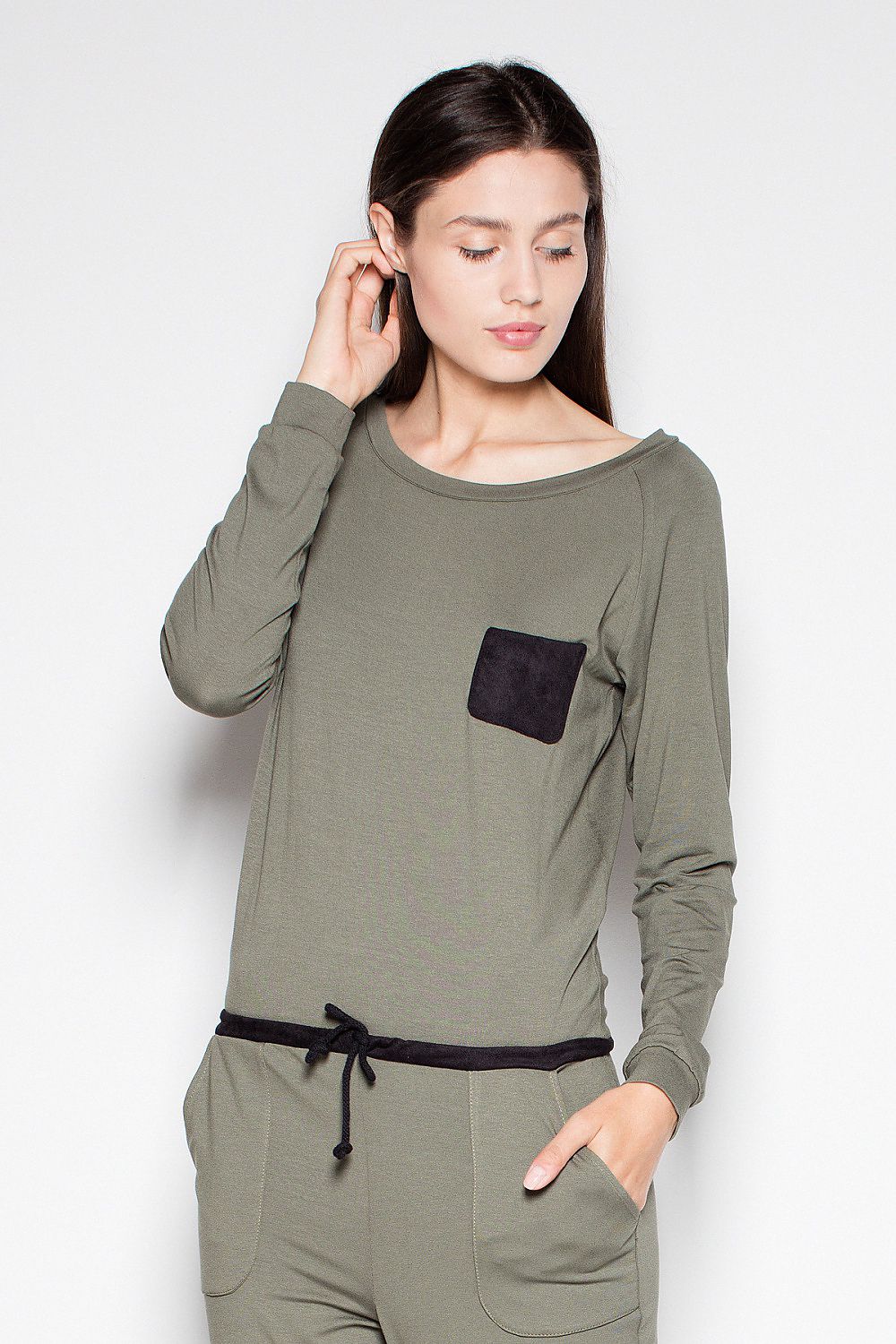 Venaton model 77474 jumpsuit
