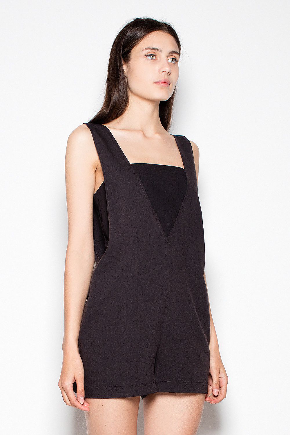Venaton model 77476 jumpsuit