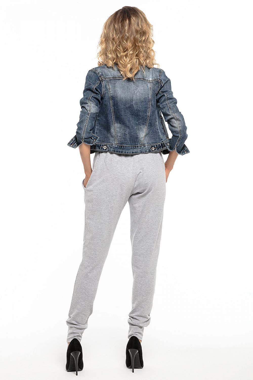Tessita model 121240 tracksuit pants
