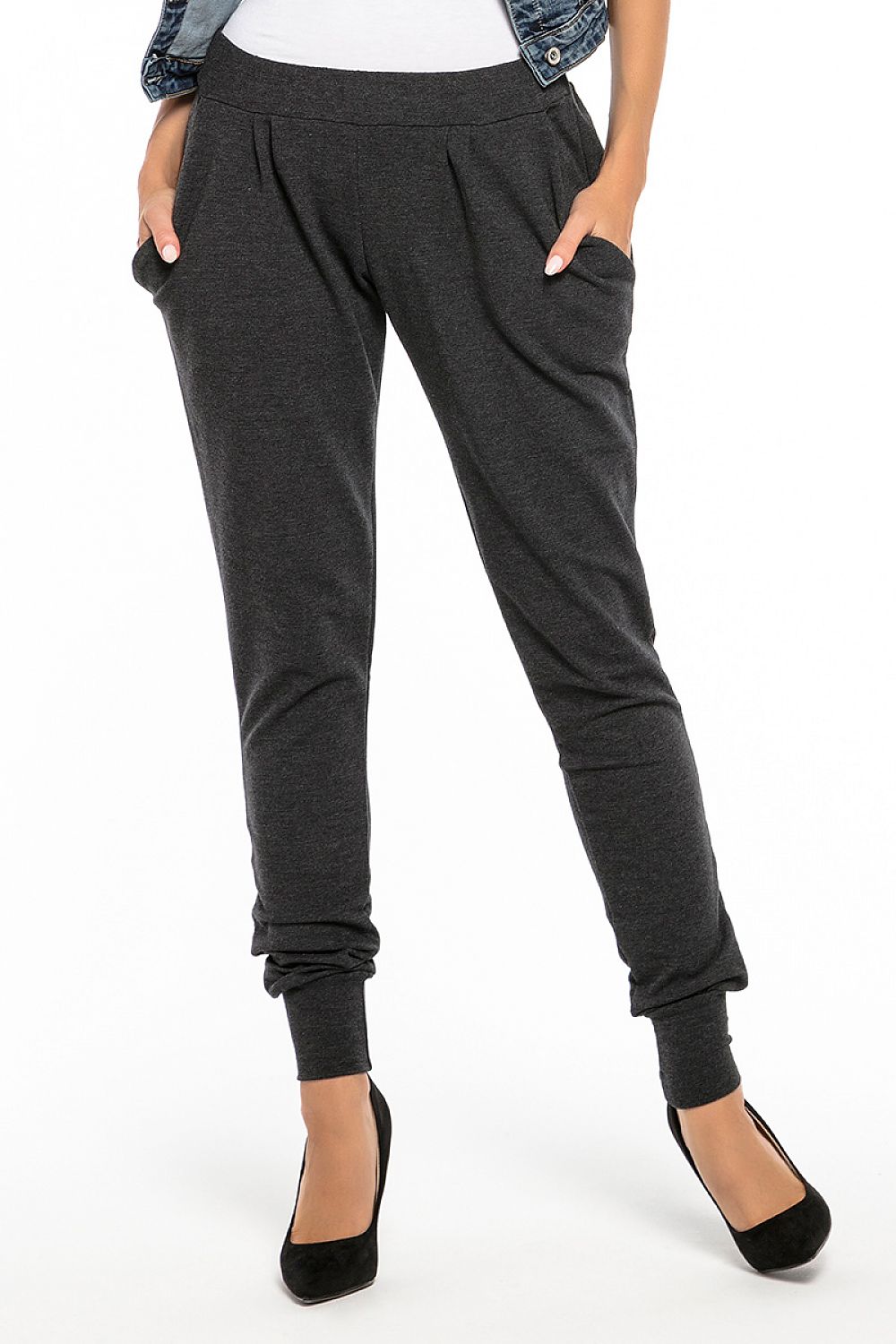 Tessita model 121240 tracksuit pants