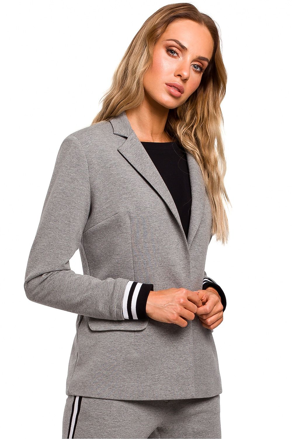 Women's blazer model 135478 Moe